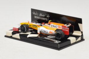 Renault R29 #8 N. Piquet Jr. F1 2009 Minichamps 1:43 400090008 Métal — image 3 sur 5