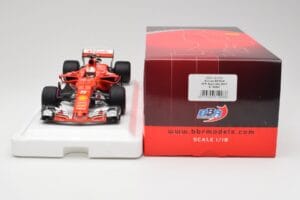 Scuderia Ferrari SF70H #5 S. Vettel Winner Australian GP 2017 BBR 1:18 BBR181705 Métal — image 6 sur 7
