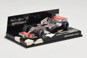 Dallara F303 N. Piquet British F3 Championship 2003 Minichamps 1:43 400030333 Métal — image 2 sur 5