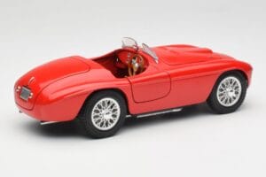 Ferrari 125 S Rouge Hot Wheels 1:18 L2954 Métal — image 3 sur 8