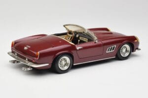 Ferrari 250 GT California Rouge Hot Wheels 1:18 3401158 Métal — image 3 sur 8
