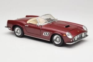 Ferrari 250 GT California Spider LWB Rouge Bordeaux Hot Wheels 1:18 25727 Métal — image 6 sur 8