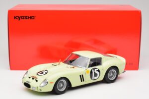 Ferrari 250 GTO #15 S. Moss / I. Ireland Goodwood Tourist Trophy Winner 1962 Kyosho 1:18 08438C Métal — image 8 sur 8