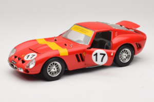 Ferrari 250 GTO #17 Bburago Sammlerborse Rouge Bburago 1:18 3007-P1 Métal — image 2 sur 8