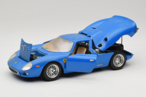 Ferrari 250 LM Bleu Bburago 1:18 3033-B1 Métal — image 2 sur 8