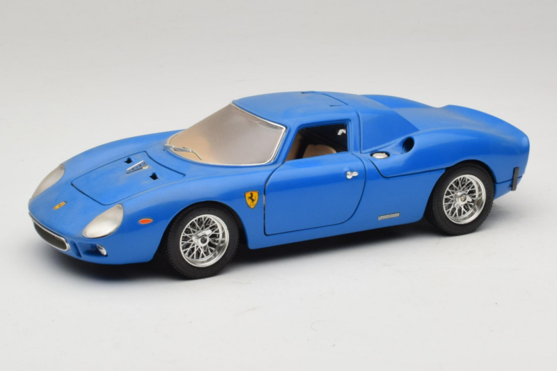 Ferrari 250 LM Bleu Bburago 1:18 3033-B1 Métal