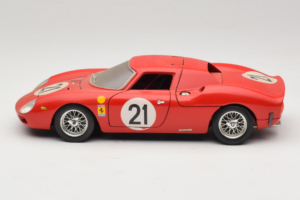 Ferrari 250 LM #21 M. Gregory / J. Rindt 24 Hours of Le Mans 1965 Bburago 1:18 3033-P2 Métal — image 4 sur 8
