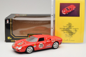 Ferrari 250 LM #29 Owens / Jones Monza 1992 Édition Limitée Bburago 1:18 3033-P3 Métal — image 8 sur 8