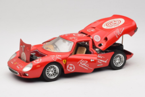 Ferrari 250 LM Rouge Blanc Essen Autographs Édition Limitée Bburago 1:18 3033-P4 Métal — image 2 sur 8