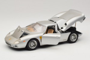 Ferrari 250 LM Argent Bburago 1:18 3033-S1 Métal — image 2 sur 8