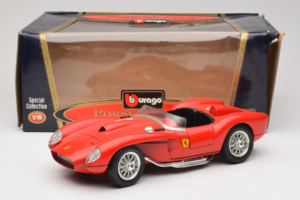 Ferrari 250 Testa Rossa #14 Rouge Replacement Box 1957 Bburago 1:18 3007-R1 Métal — image 8 sur 8