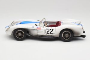 Ferrari 250 Testa Rossa #22 P. Hill / O. Gendebien 24 Hours of Le Mans 1958 Hot Wheels 1:18 29755 Métal — image 4 sur 8