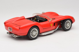 Ferrari 250 Testa Rossa Rouge Replacement Box Bburago 1:18 3007-R2 Métal — image 3 sur 8