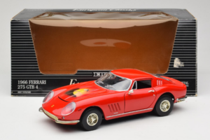 Ferrari 275 GTB/4 Rouge Avec Palmier sur le Capot ERTL 1:18 7483-P1 Métal — image 8 sur 8