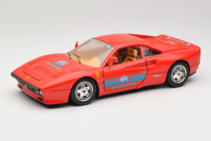 Ferrari 288 GTO PPG Auto Refinish Rouge Bburago 1:18 3027-P2 Métal