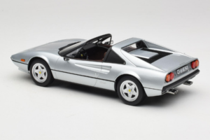 Ferrari 308 GTS Argent Norev 1:18 187934 Métal — image 6 sur 7