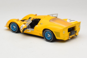 Ferrari 330 P4 #11 Jaune Spa-Francorchamps 1967 Eagles Race 1:18 38007-Y1 Métal — image 5 sur 8
