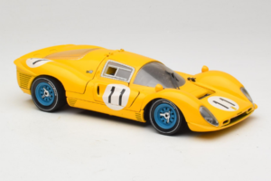 Ferrari 330 P4 #11 Jaune Spa-Francorchamps 1967 Eagles Race 1:18 38007-Y1 Métal — image 6 sur 8
