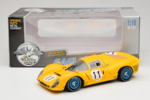Ferrari 330 P4 #11 Jaune Spa-Francorchamps 1967 Eagles Race 1:18 38007-Y1 Métal — image 8 sur 8
