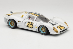 Ferrari 330 P4 #25 Blanc Revell 1:18 48845 Métal — image 6 sur 8