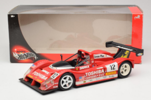 Ferrari 333 SP Toshiba #12 Velez / Taylor 2000 Hot Wheels 1:18 29750-P2 Métal — image 8 sur 8