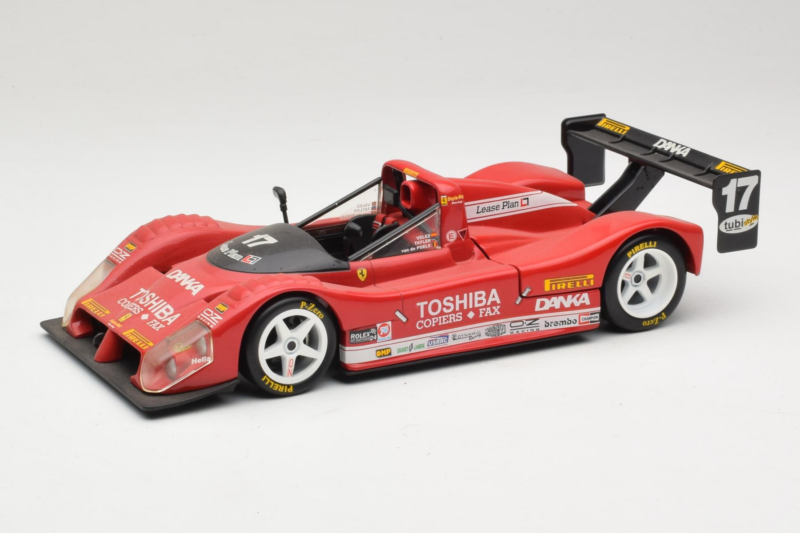 Ferrari 333 SP Toshiba #17 Velez / Taylor 2000 Hot Wheels 1:18 29230-P2 Métal