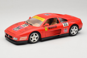 Ferrari 348 TB #32 Pirelli Rouge 1989 Bburago 1:18 3039-P1 Métal