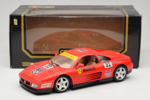 Ferrari 348 TB #32 Pirelli Rouge 1989 Bburago 1:18 3039-P1 Métal — image 8 sur 8