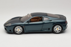 Ferrari 360 Modena Vert Foncé Métallique Bburago 1:18 3358-G2 Métal — image 3 sur 7