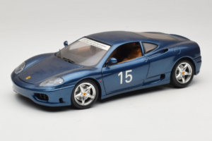 Ferrari 360 Modena #15 Édition Limitée Bleu Métallique Bburago 1:18 3358-F1 Métal