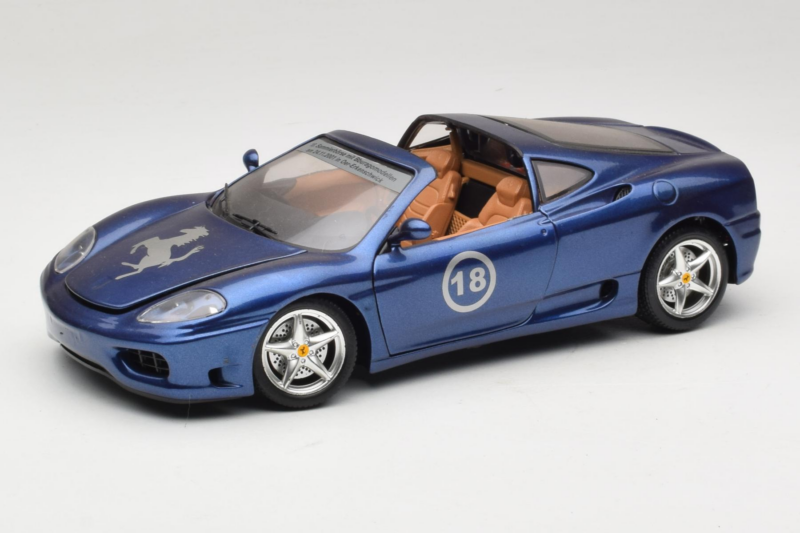Ferrari 360 Modena Targa Édition Limitée 333 pcs Violet Métallique Bburago 1:18 3348-F1 Métal