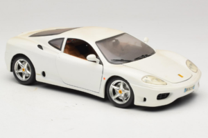 Ferrari 360 Modena Blanc Bburago 1:18 3368-W1 Métal — image 6 sur 8