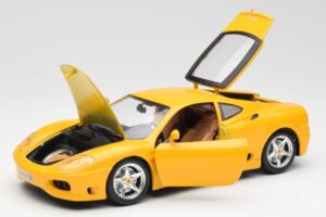Ferrari 360 Modena Jaune Bburago 1:18 3368 Métal — image 2 sur 8