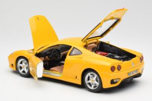 Ferrari 360 Modena Jaune Bburago 1:18 3368 Métal — image 5 sur 8