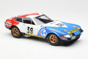 Ferrari 365 GTB/4 #39 J-C. Andruet / Lena 24 Hours of Le Mans 1972 Kyosho 1:18 08164E Métal — image 6 sur 8