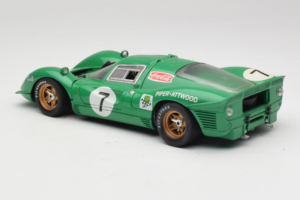 Ferrari 412P #7 Vert 24 Hours of Daytona 1967 Eagles Race 1:18 37000 Métal — image 7 sur 8
