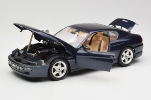 Ferrari 456 GT Bleu Bburago 1:18 3036 Métal — image 8 sur 8
