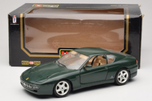 Ferrari 456 GT Vert Foncé Bburago 1:18 3046-GR1 Métal — image 8 sur 8