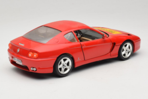 Ferrari 456 GT Ferrari Model Club Rouge Bburago 1:18 3036-P1 Métal — image 3 sur 8