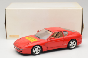Ferrari 456 GT Ferrari Model Club Rouge Bburago 1:18 3036-P1 Métal — image 8 sur 8