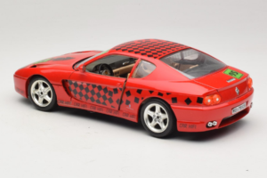 Ferrari 456 GT Interconti Car HiFi Rouge Bburago 1:18 3036-D Métal — image 7 sur 8
