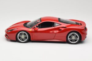 Ferrari 488 GTB Rouge Bburago 1:18 18-16008 Métal — image 4 sur 8