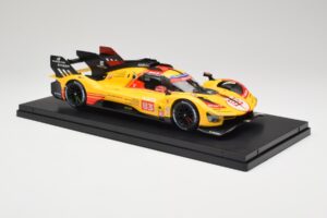 Ferrari 499P Hypercar AF Corse #83 R. Kubica / Y. Ye / R. Shwartzman 24 Hours of Le Mans 2024 Bburago 1:18 18-16313-83-VET Mé — image 6 sur 9