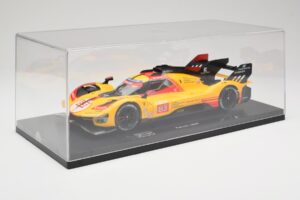 Ferrari 499P Hypercar AF Corse #83 R. Kubica / Y. Ye / R. Shwartzman 24 Hours of Le Mans 2024 Bburago 1:18 18-16313-83-VET Mé — image 8 sur 9