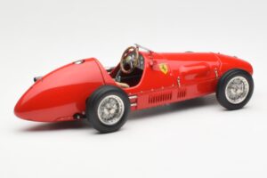 Ferrari 500 F2 #1 A. Ascari F1 Double World Champion 1952-1953 CMC 1:18 M-056 Métal — image 2 sur 6