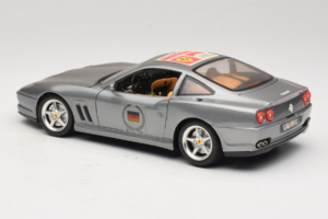 Ferrari 550 Maranello 25 Ferrari Model Club Argent Bburago 1:18 3344-S1 Métal — image 6 sur 7