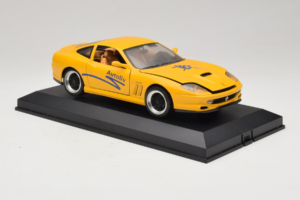 Ferrari 550 Maranello Autoliv Jaune Edition Limitée Exclusive Cars 1:18 EC002 Métal — image 6 sur 9