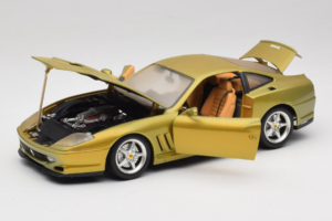 Ferrari 550 Maranello Gold Metallic Braccio & Gotz Bburago 1:18 3044-G1 Métal — image 2 sur 8