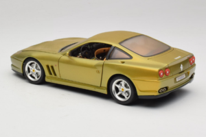 Ferrari 550 Maranello Gold Metallic Braccio & Gotz Bburago 1:18 3044-G1 Métal — image 7 sur 8