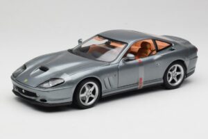 Ferrari 550 Maranello Gris Métallique Maisto 1:18 4839 Métal